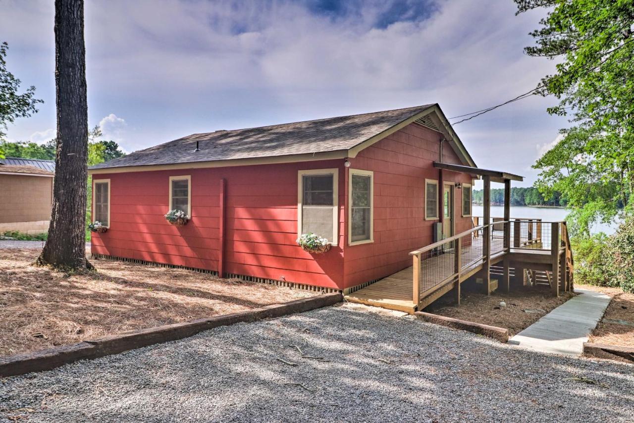 Waterfront Lake Martin Home With Grill And Beach! Eclectic Экстерьер фото